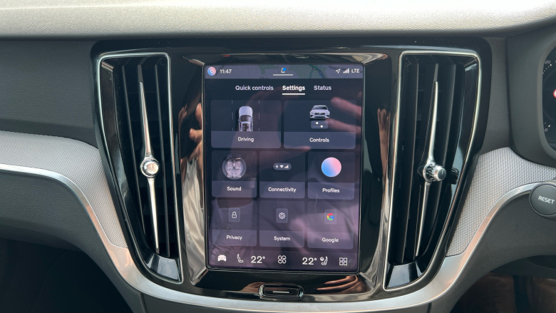 Volvo V60 2.0 T6 [350] PHEV Plus Dark 5dr AWD Auto Estate